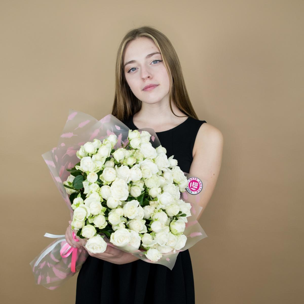 Розы кустовые белые (артикул букета: 3960)