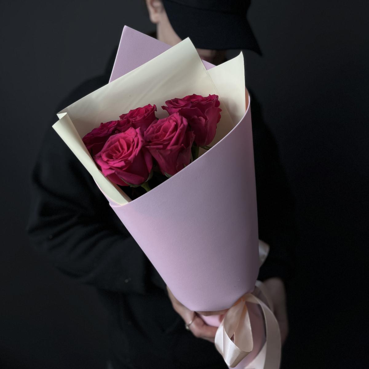 Букеты из розовых роз 40 см (Эквадор) №  89430