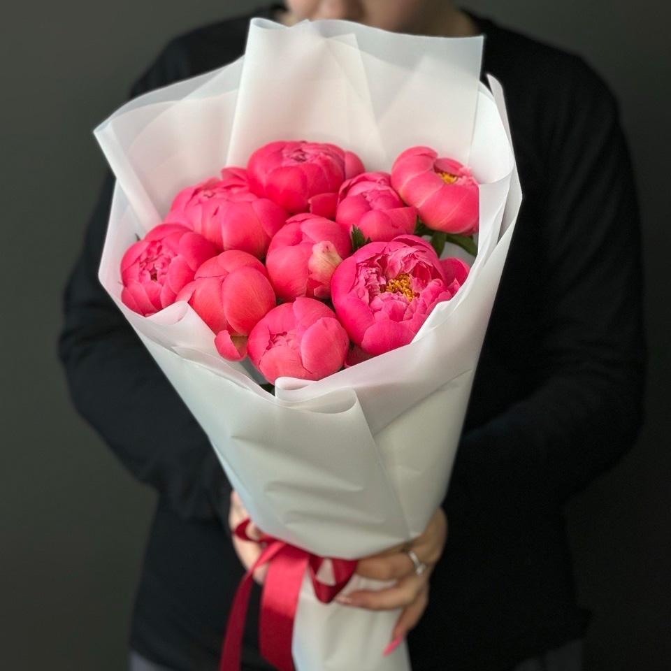 Букет с пионами 9 шт код  163350